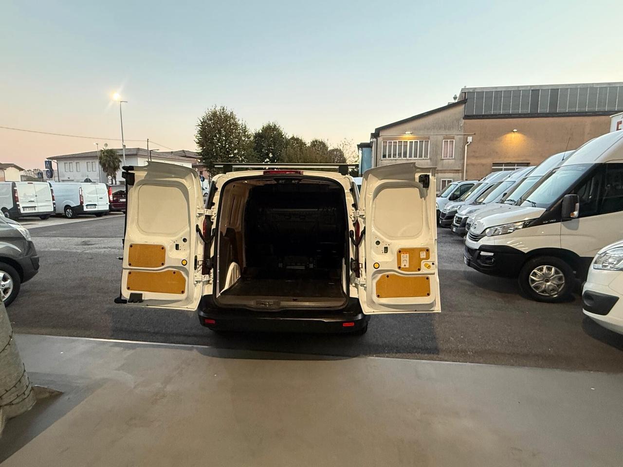 FORD Transit Connect 220 1.5 TDCi 3 posti