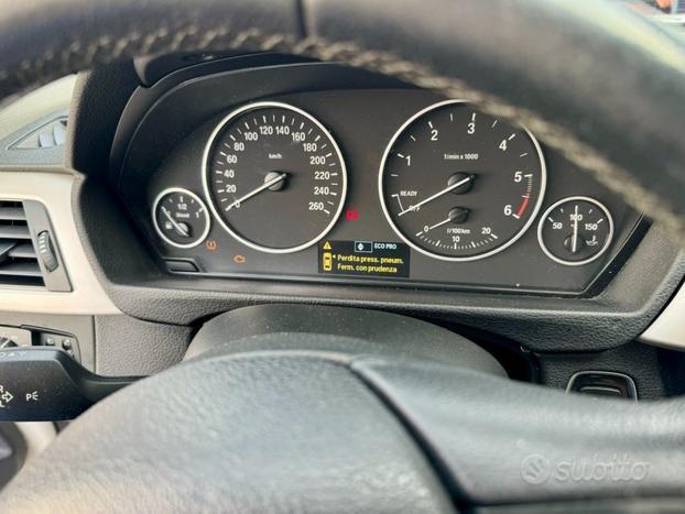 BMW 320 d Efficient Dynamics Touring Modern