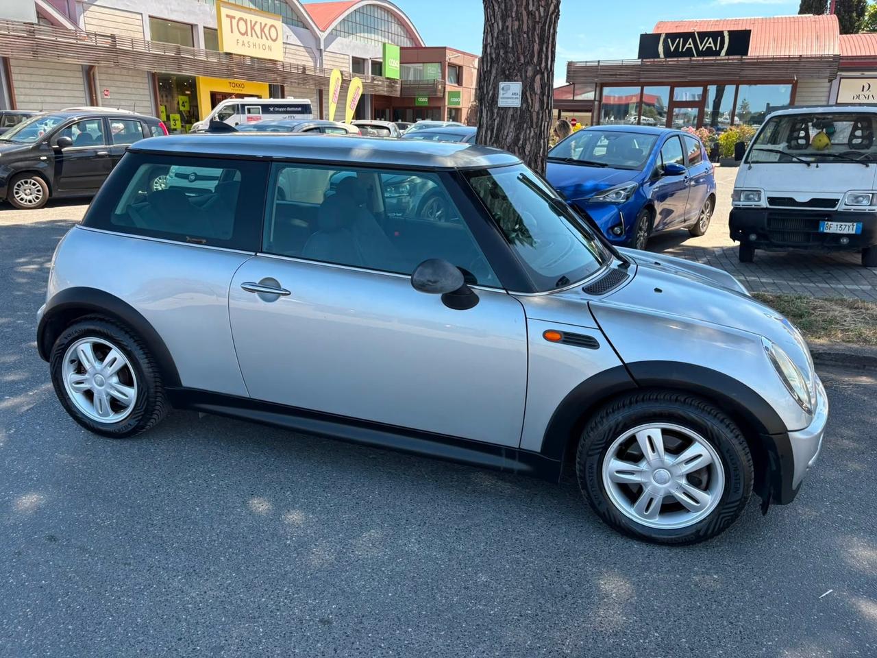 Mini 1.4 tdi One D de luxe