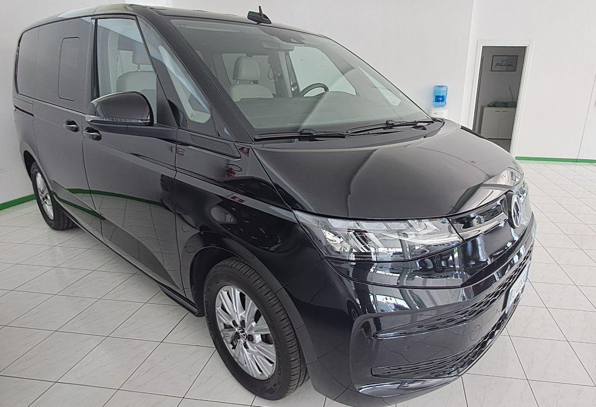 Multivan T7 2.0 tdi Space 150cv dsg 7p.