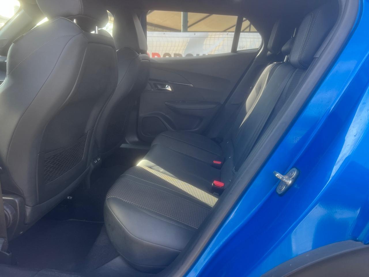 Peugeot 2008 PureTech 130CV S&S GT Line-2020