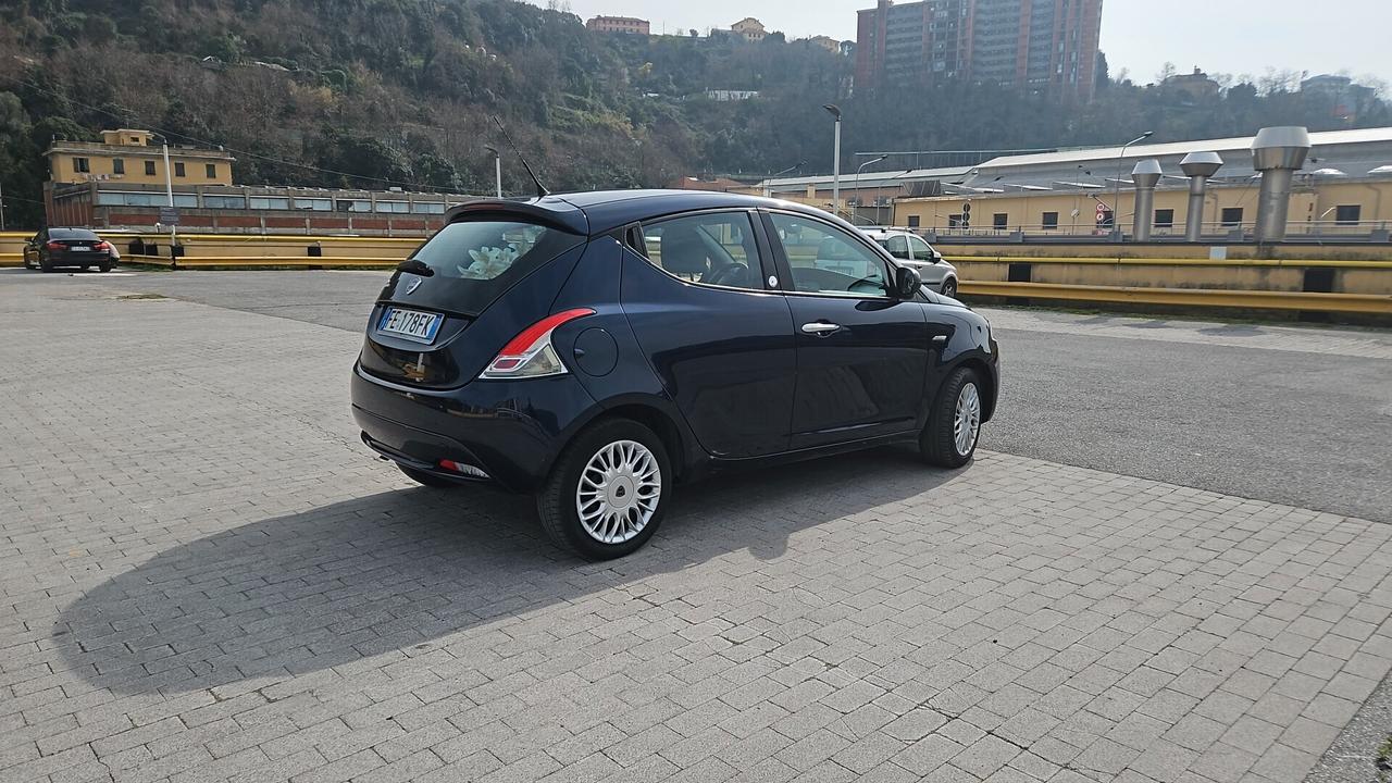 Lancia Ypsilon 1.2 GPL Ecochic Gold – Unico proprietario – GPL fino 2036 Lancia Ypsilon 1.2 GPL Ecochic Gold – luglio 2016