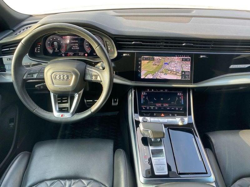 Audi Q8 Q8 55 TFSI quattro tiptronic Sport "S-Line Int."