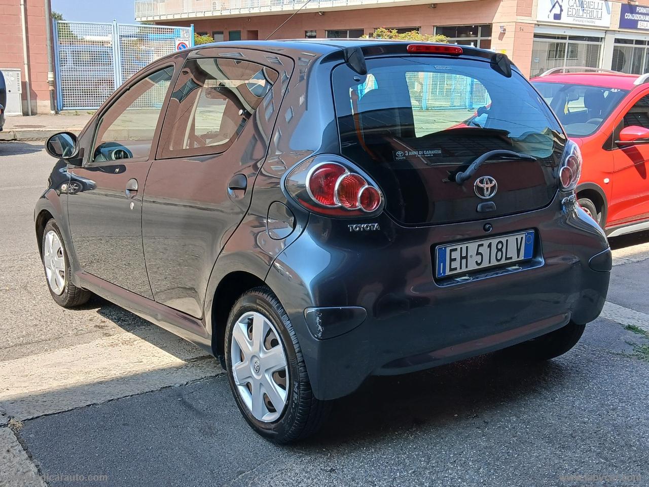 TOYOTA Aygo 1.0 VVT-i 5p. Connect