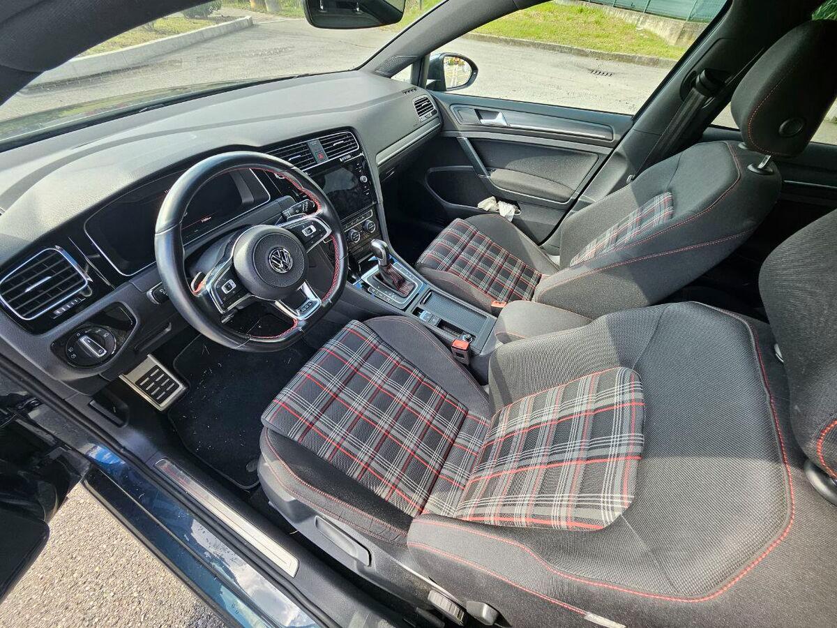 Volkswagen Golf 2.0 tsi Gti Performance 245cv dsg