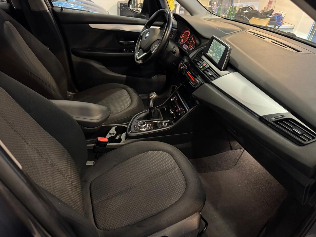 Bmw 216d ANNO 2017 EURO6B