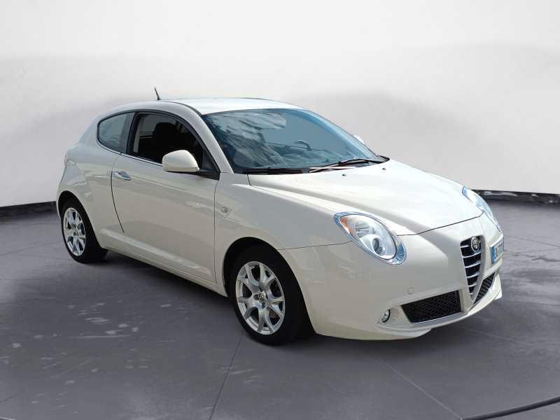 ALFA ROMEO MiTo 1.4 tb Distinctive Premium Pack Gpl 120cv