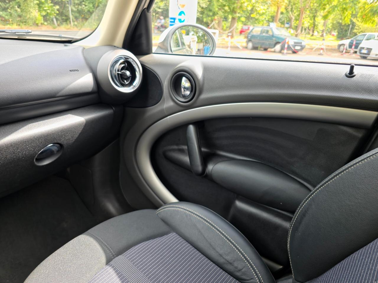 Mini Cooper D Countryman 1.6 ALL4 CV-111 E5 Manuale NEO 4x2 2011