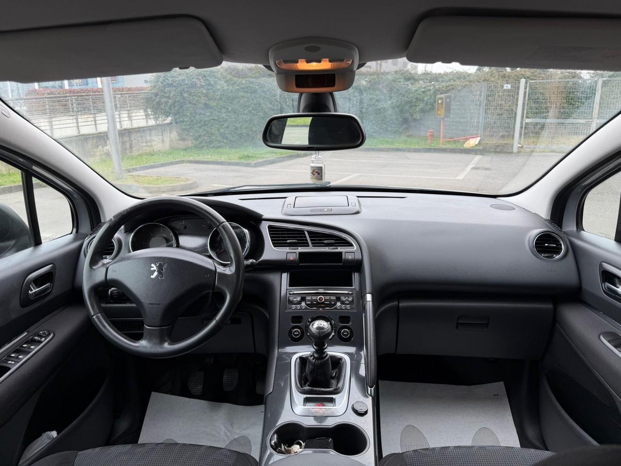 Peugeot 3008 1.6 HDi 112CV Tecno