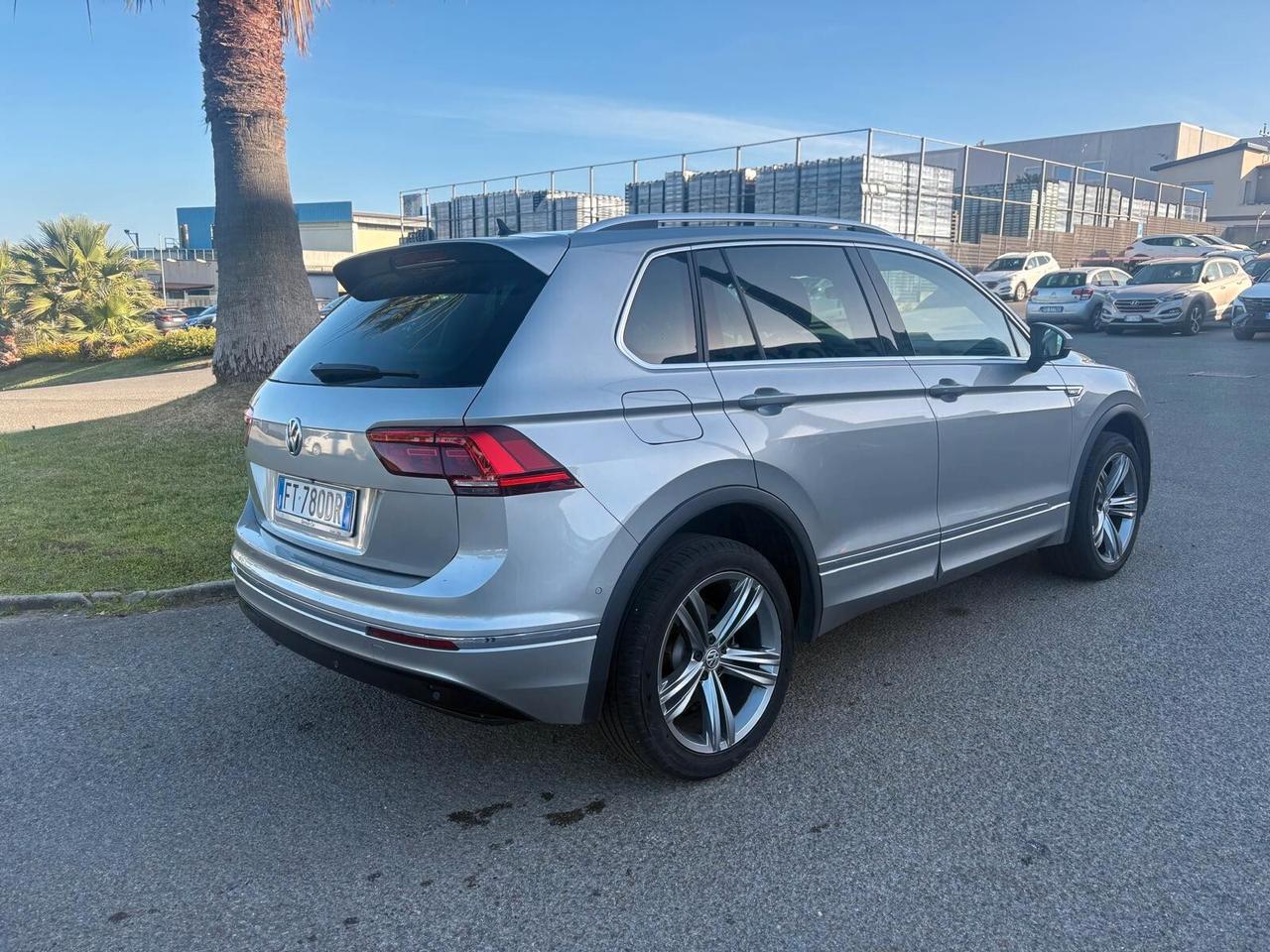 Volkswagen Tiguan 2.0 TDI SCR DSG 4MOTION Advanced BMT