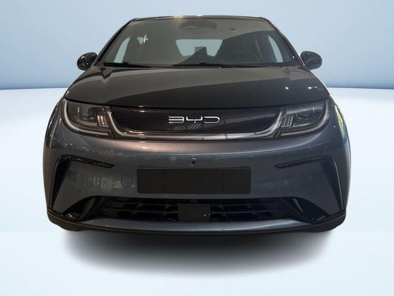 BYD DOLPHIN Design