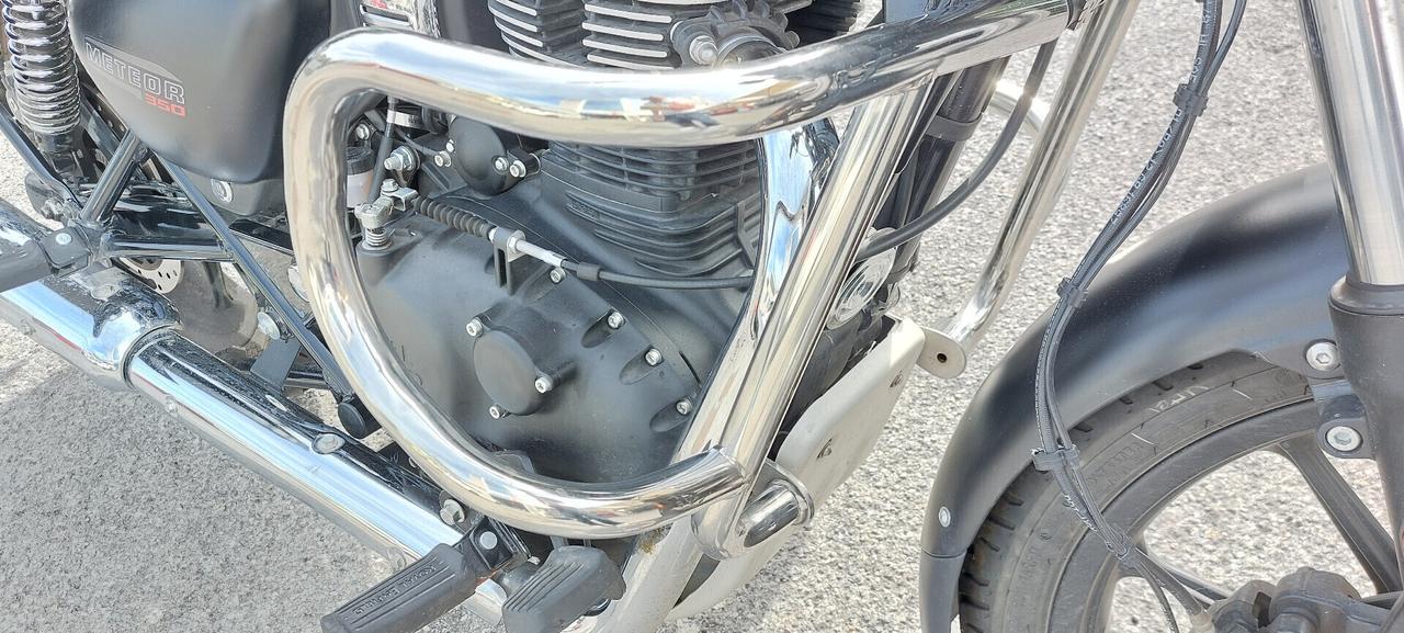 Royal Enfield Meteor borse e paramotore