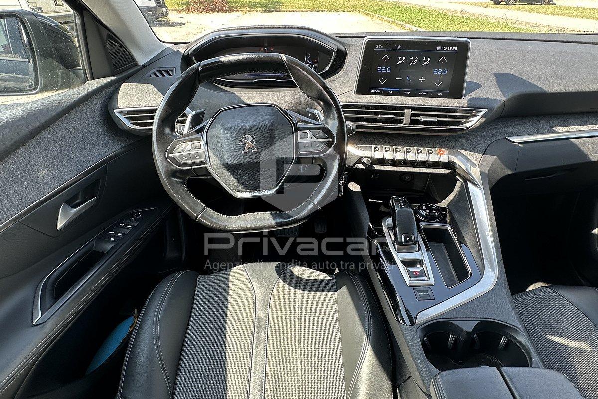 PEUGEOT 3008 BlueHDi 130 S&S EAT8 Allure