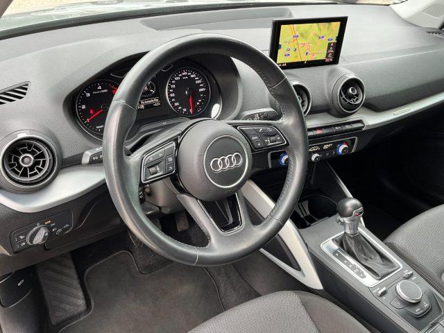 AUDI Q2 30 TDI S tronic Identity Black