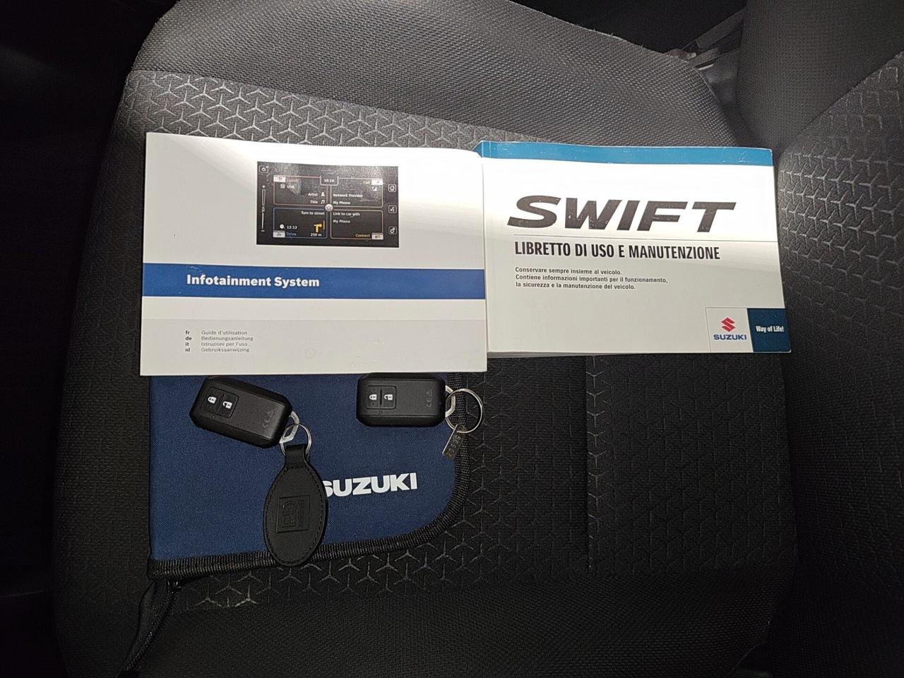 Suzuki Swift 1.2 Hybrid 4WD AllGrip Top 83CV