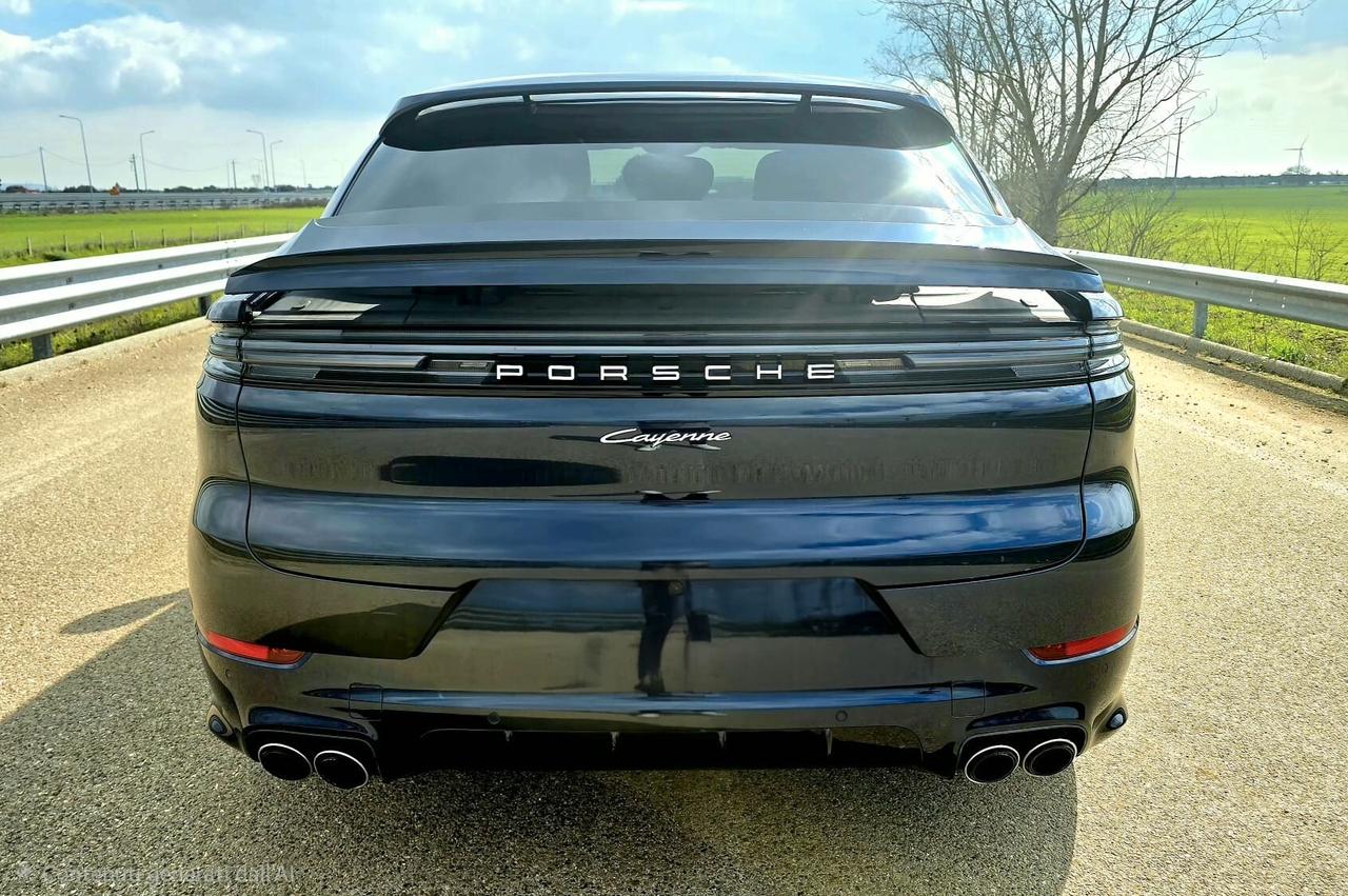 PORSCHE CAYENNE COUPE FACELIFT 3.0 E-HYBRID 470cv