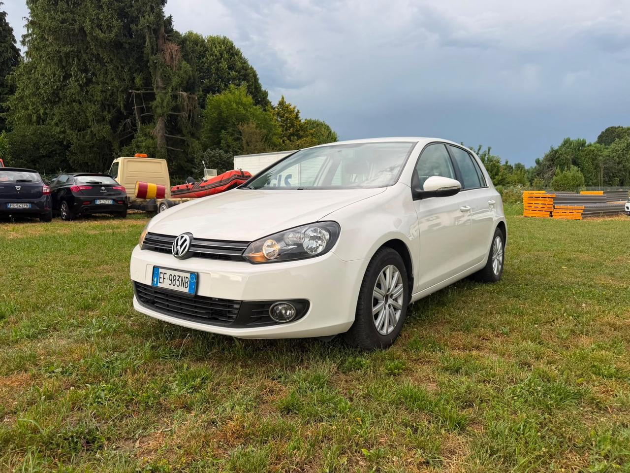 Volkswagen Golf 1.6 5p. Trendline BiFuel