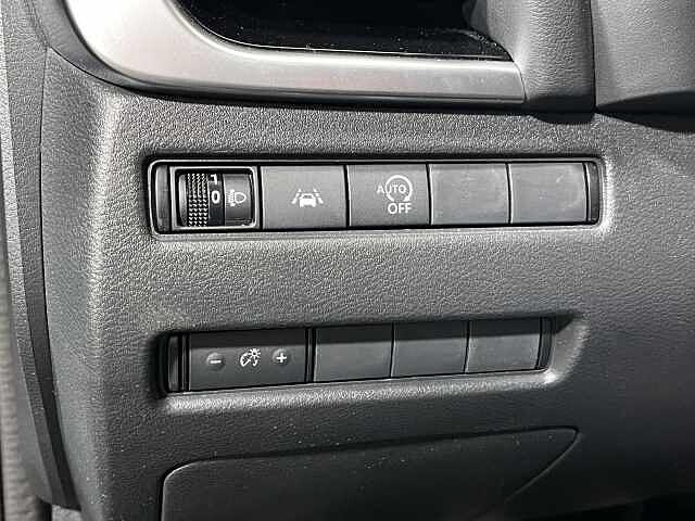 Nissan Qashqai MHEV 140 CV N-Connecta