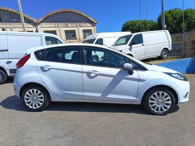 FORD Fiesta + 1.4 TDCi 68CV 5 porte