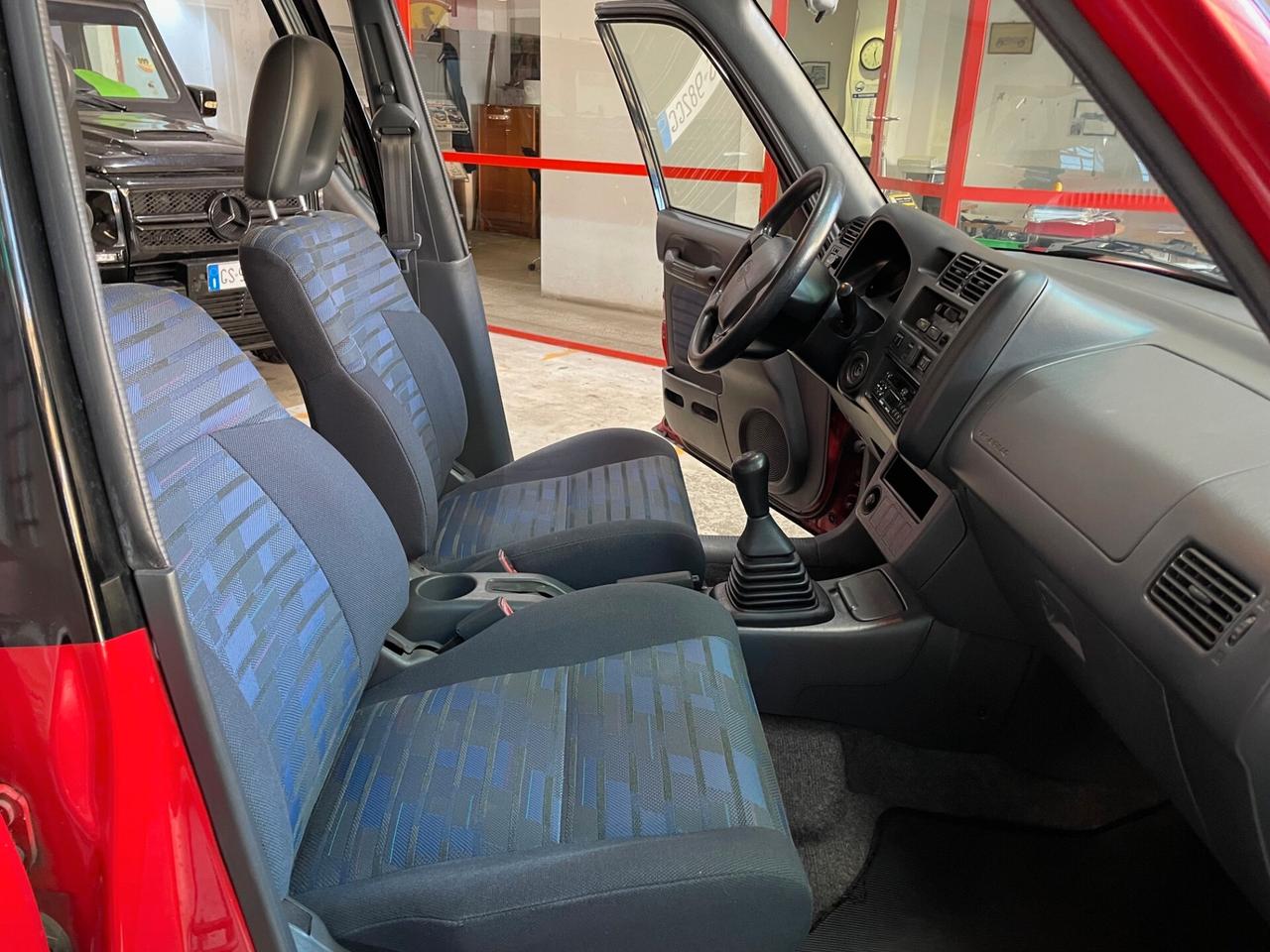 Toyota RAV 4 2.0i 16V cat 5 porte ISCRITTA ASI!!!