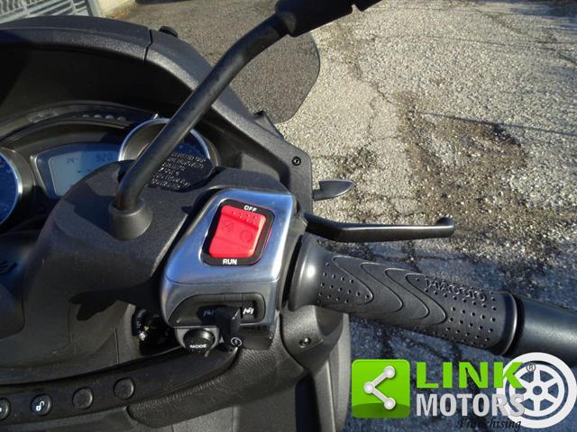 PIAGGIO MP3 350 SPORT