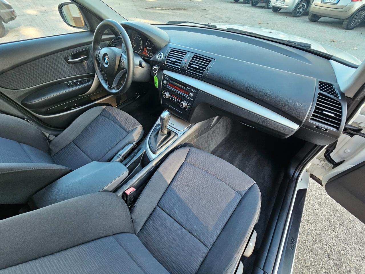 Bmw 118i cat 5 porte - Automatica