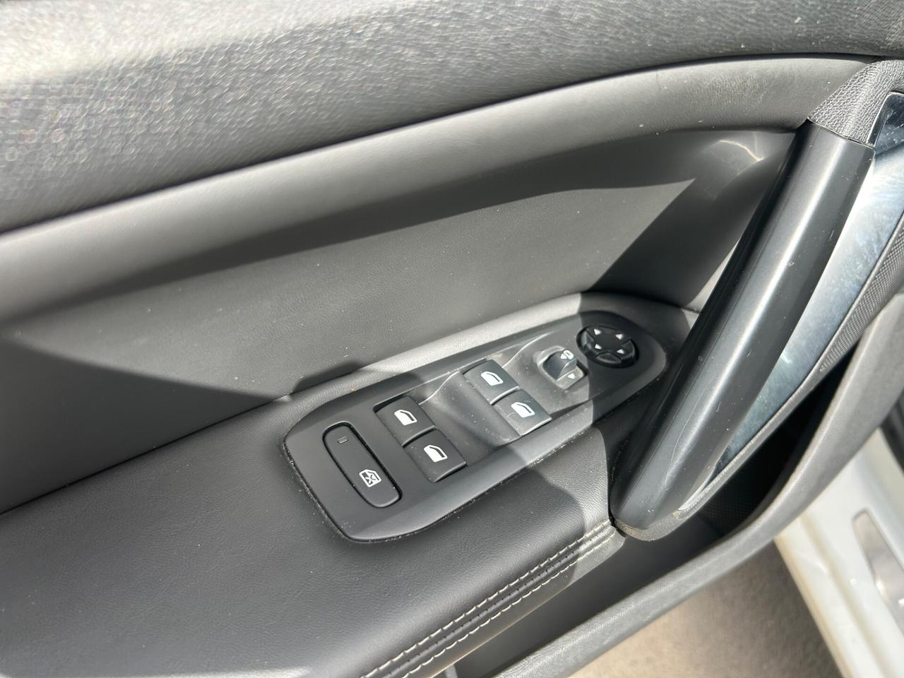 Peugeot 308 BlueHDi 120 S&S SW Allure