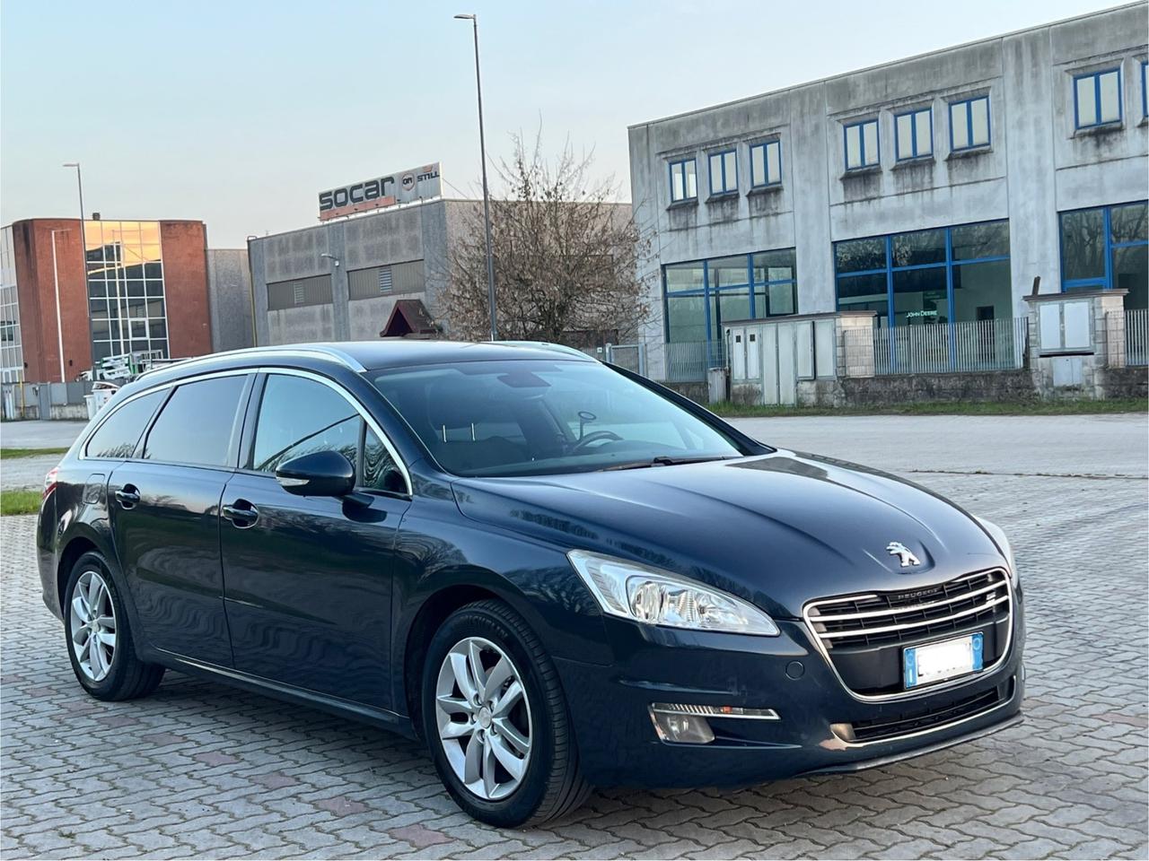 Peugeot 508 1.6 e-HDi 112CV cambio robotizzato S&S SW Ciel Active