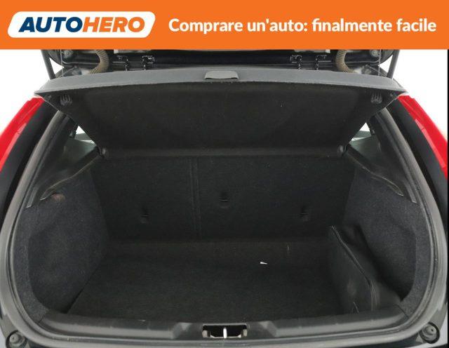 VOLVO V40 D2 Kinetic