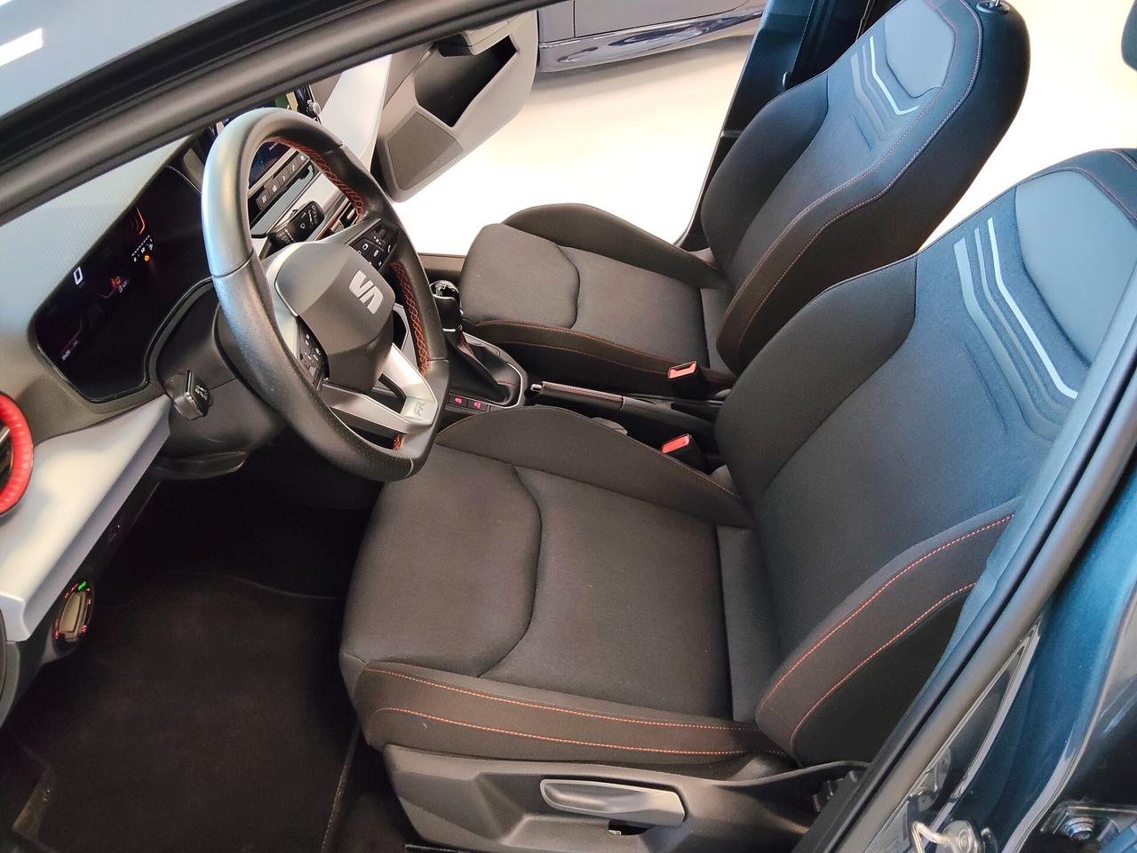 Seat Ibiza 1.0 95cv FR 2025 18.000km