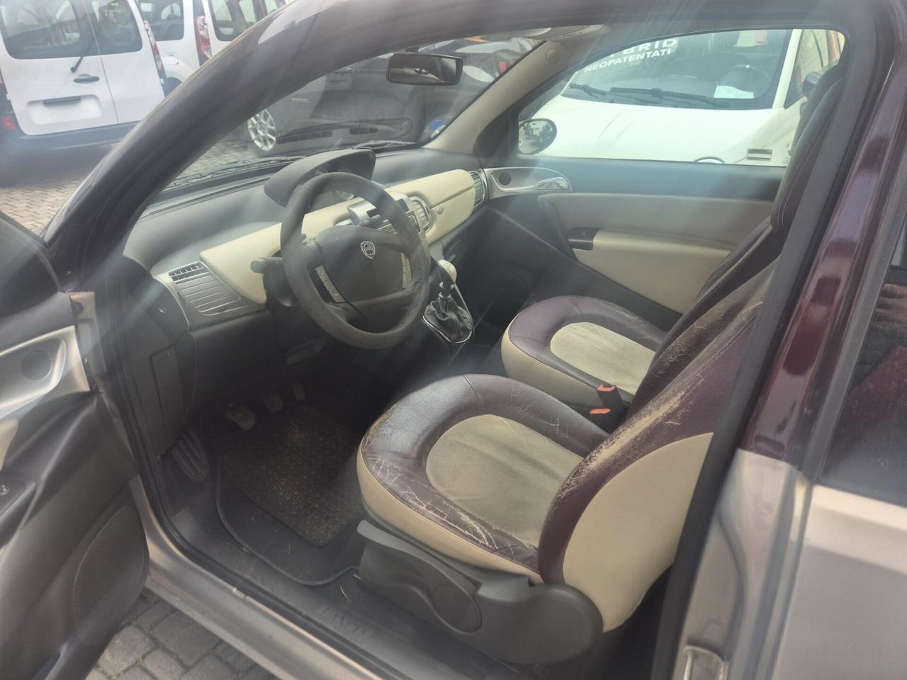 Lancia Ypsilon 1.2