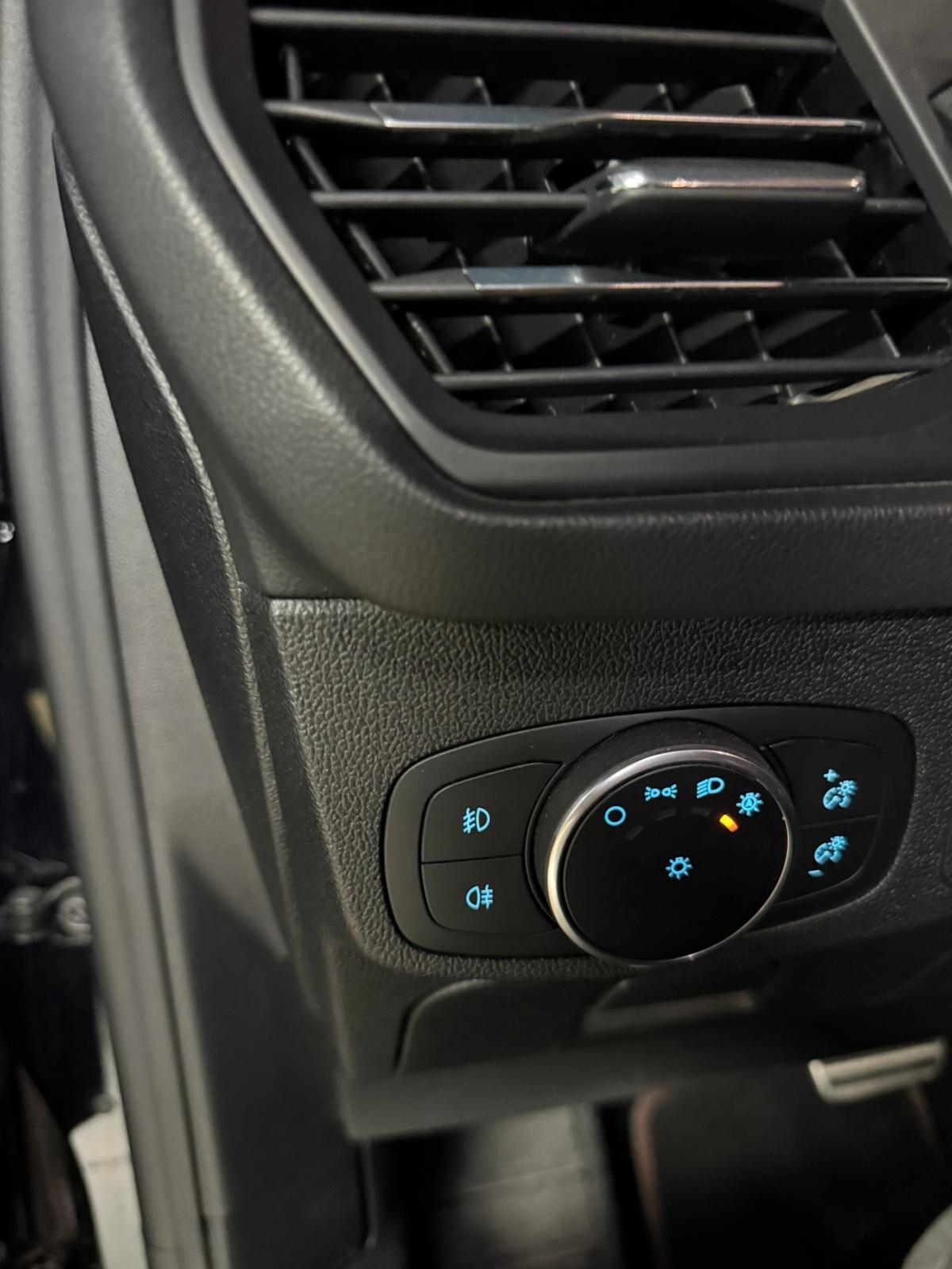 FOCUS FULL OPTIONAL SW ST-Line Co-Pilot