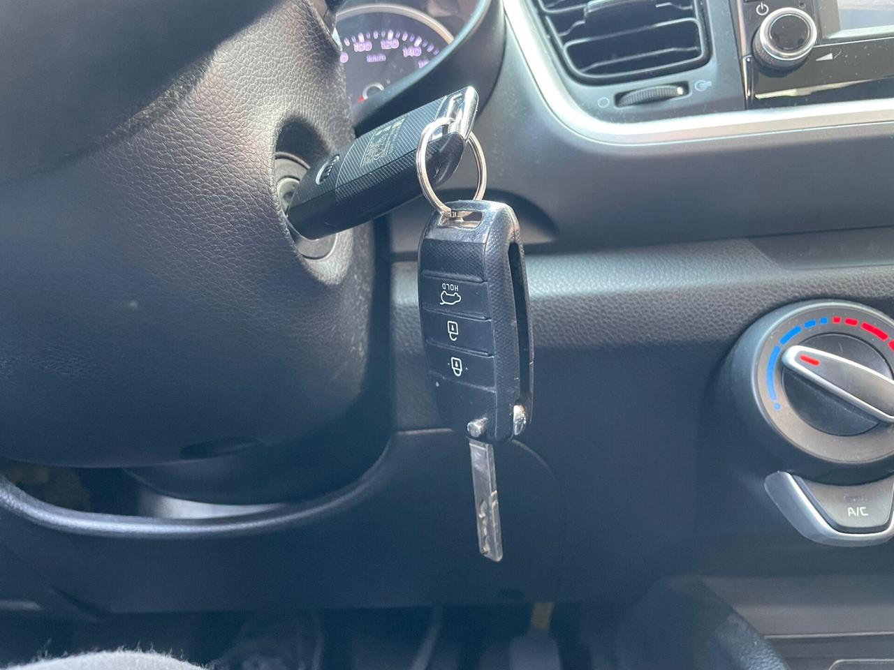 Kia Stonic 1.6 CRDi 110 CV ENERGY CON 198MILA KM