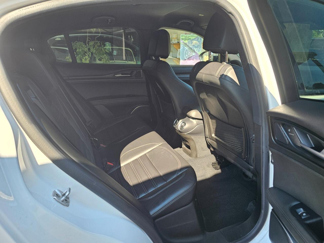 Alfa Romeo Stelvio 2.2 Turbodiesel 210 CV AT8 Q4 Executive