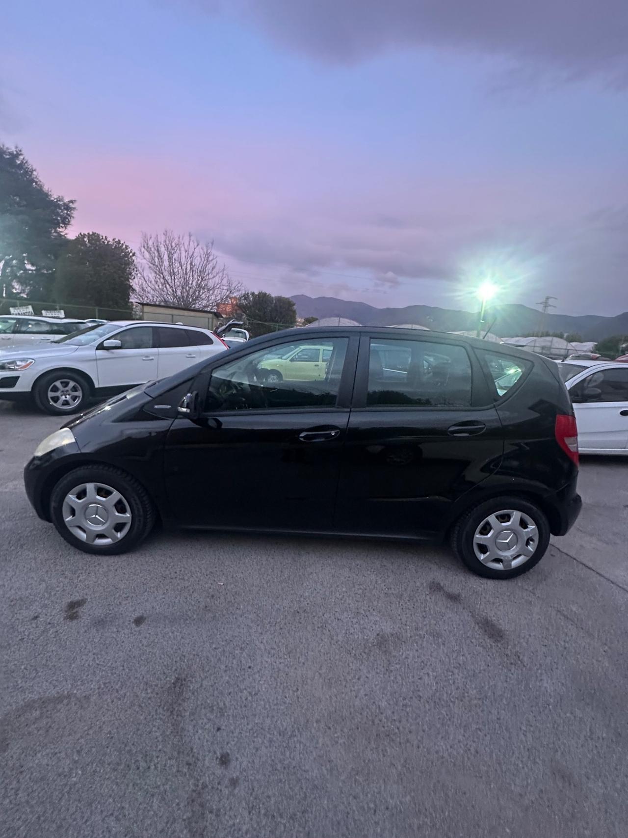 Mercedes-benz A 150 BlueEFFICIENCY Avantgarde