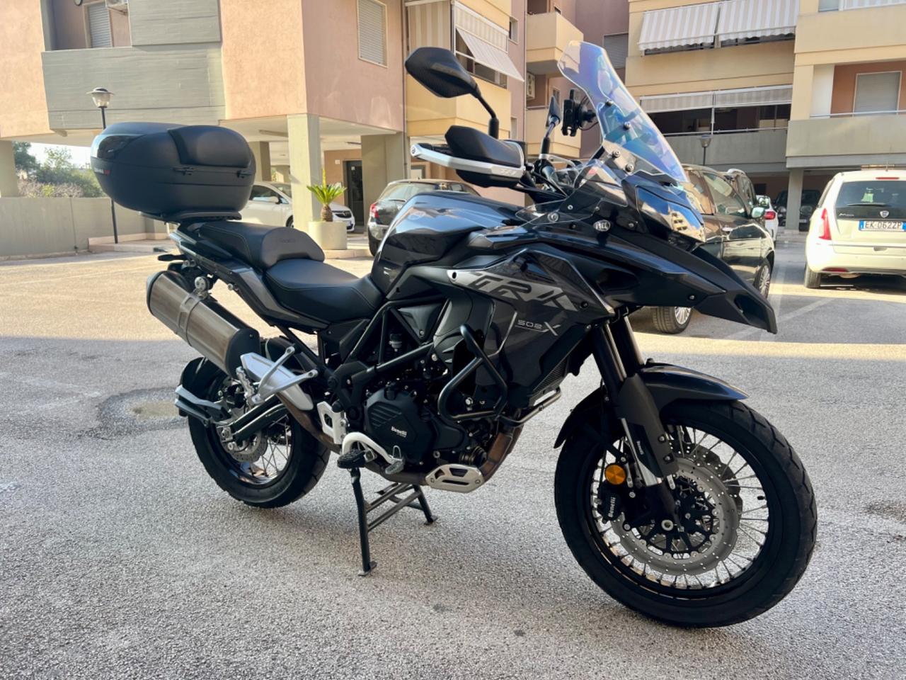 Benelli TRK 502 - 6.300 km - 2022