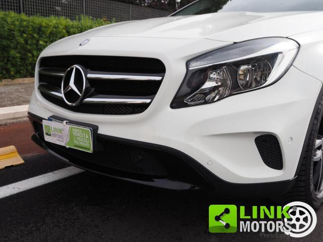 MERCEDES-BENZ GLA 200 d Sport autom