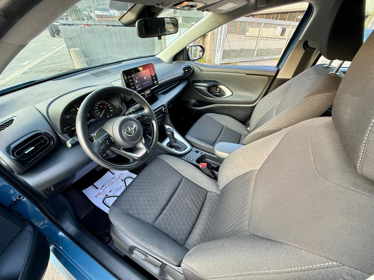 Toyota Yaris 1.5 Hybrid 5 porte Trend 2021 GARANZIA TOYOTA