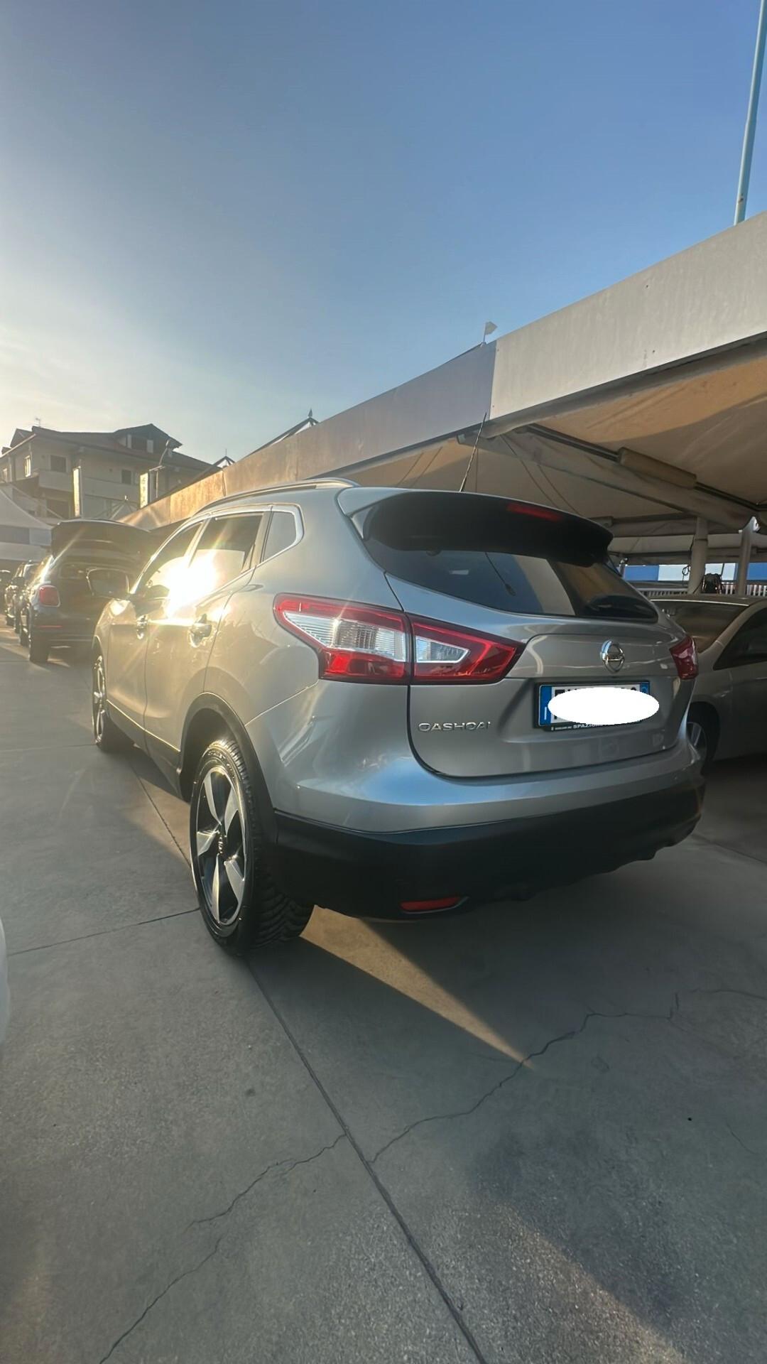 NISSAN QASHQAI 1,5 DCI TEKNA TETTO PANORAMA