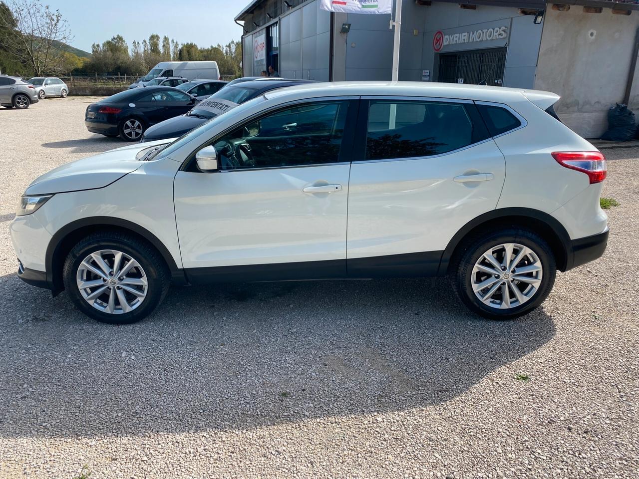 Nissan Qashqai 1.2 DIG-T Acenta BENZINA