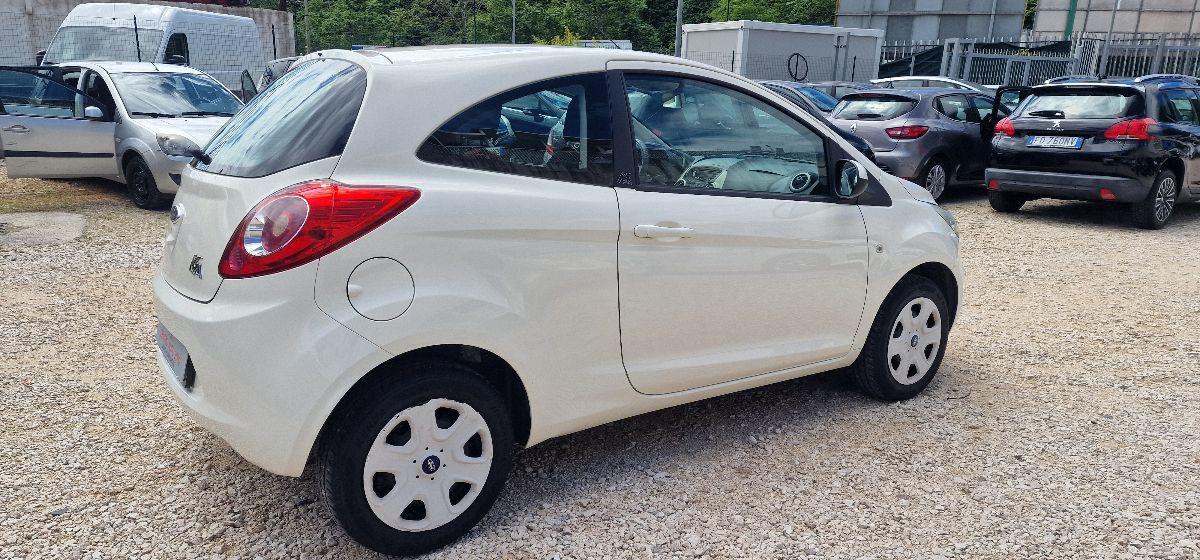 FORD Ka 1.2 8V 69CV Titanium Plus
