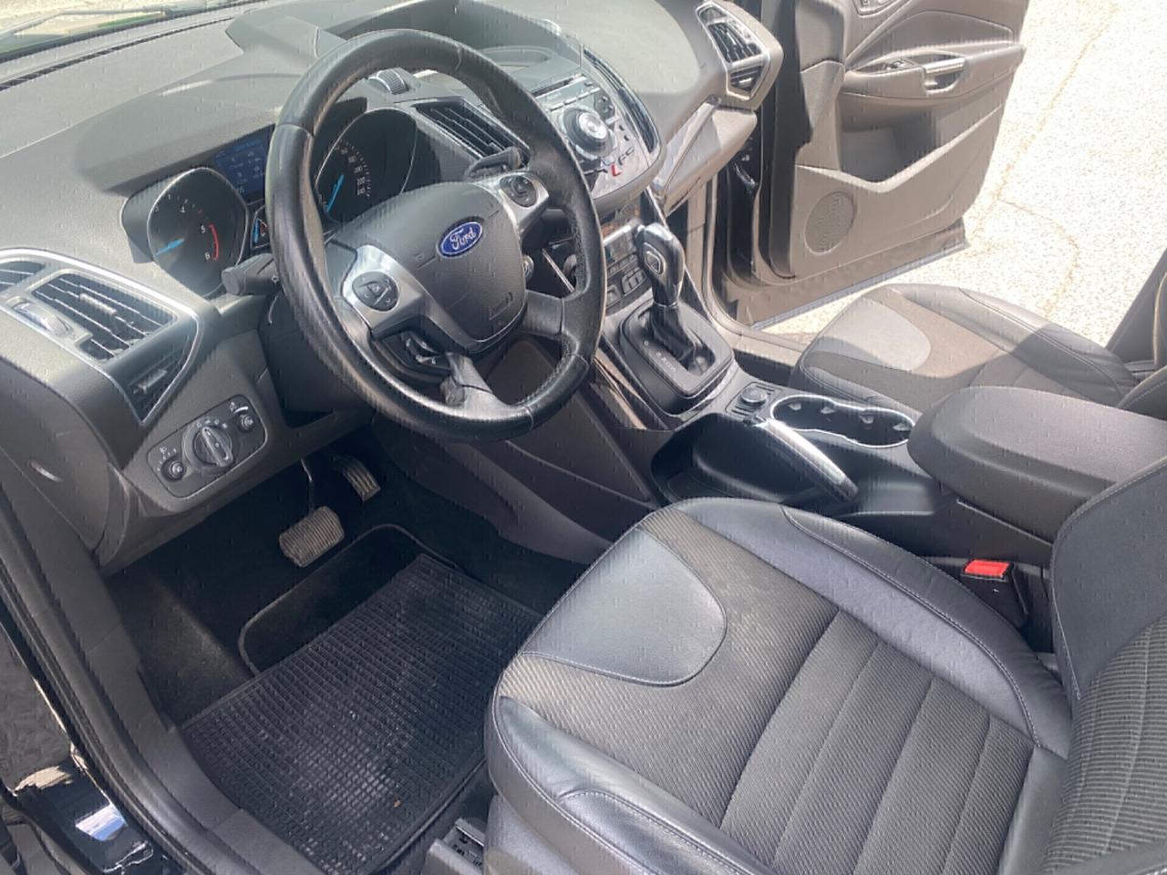 Ford Kuga 2.0 TDCI 140 CV 4WD Titanium