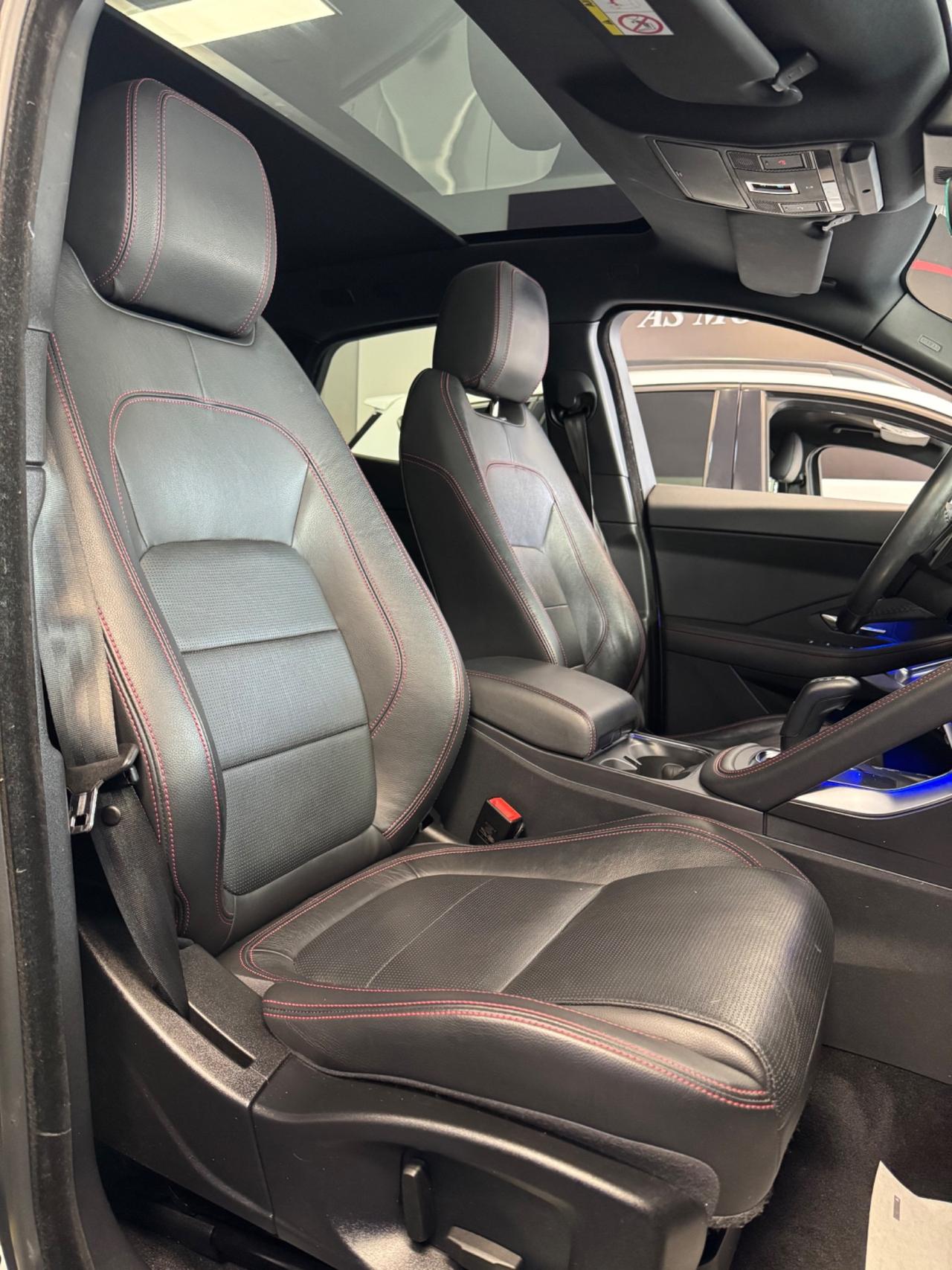 Jaguar E-Pace 2.0D 150 CV R-Dynamic Tetto