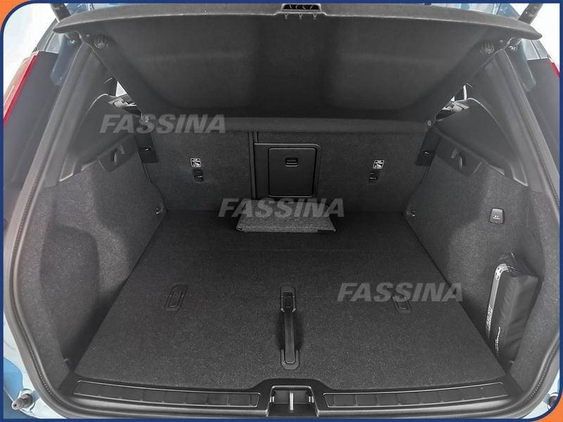 Volvo XC40 XC40 B3 automatico Core