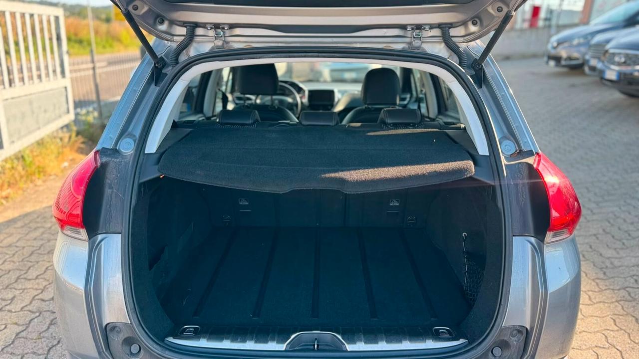 Peugeot 2008 1.2 BENZINA 2015 NEOP.