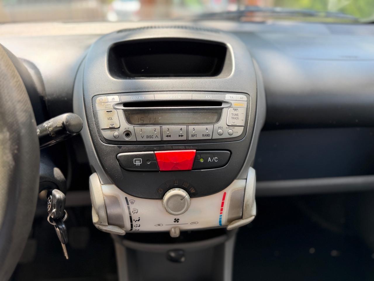 Toyota Aygo 1.0 12V VVT-i 5 porte