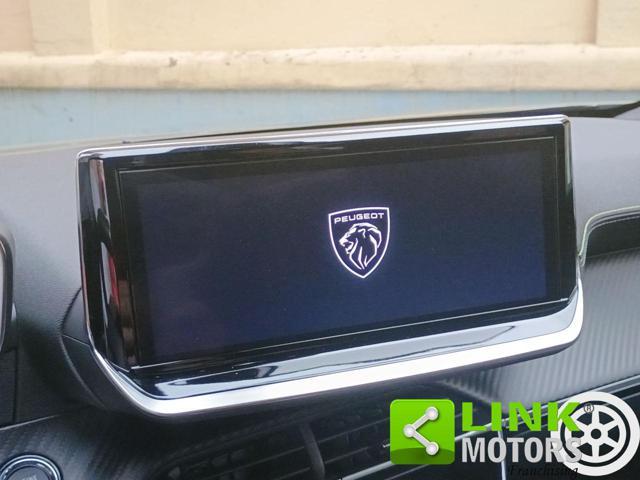 PEUGEOT 2008 BlueHDi 130 S&S EAT8 GT