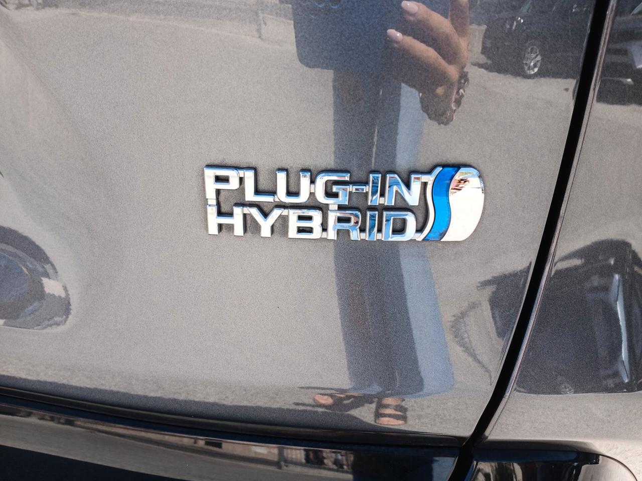 Suzuki Across 2.5 Plug-in Hybrid E-CVT 4WD Top