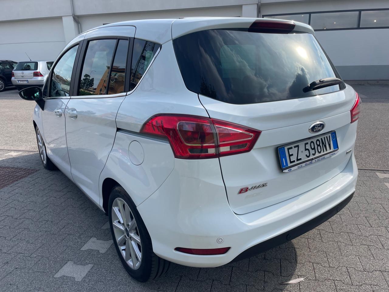 Ford B-Max 1.0 benzina anno 2015 pronta al uso