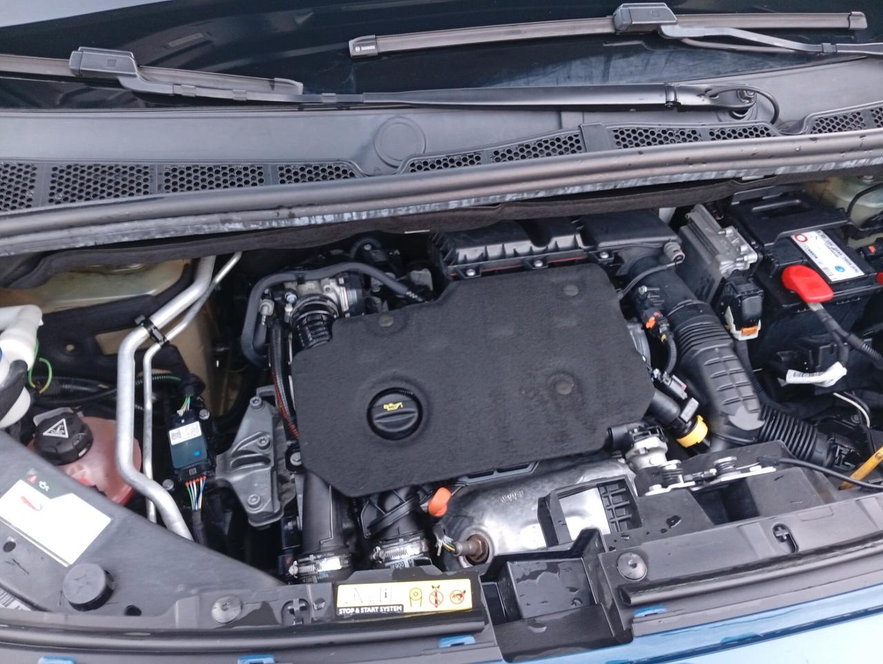 Peugeot Rifter BlueHDi 130 S&S GT Line Standard